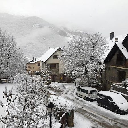 Appartamento La Buhardilla De Sofia Sesué Esterno foto