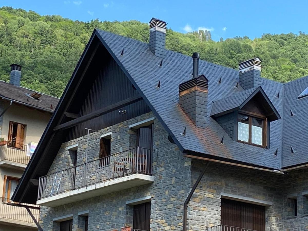 Appartamento La Buhardilla De Sofia Sesué Esterno foto