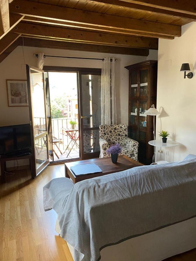 Appartamento La Buhardilla De Sofia Sesué Esterno foto